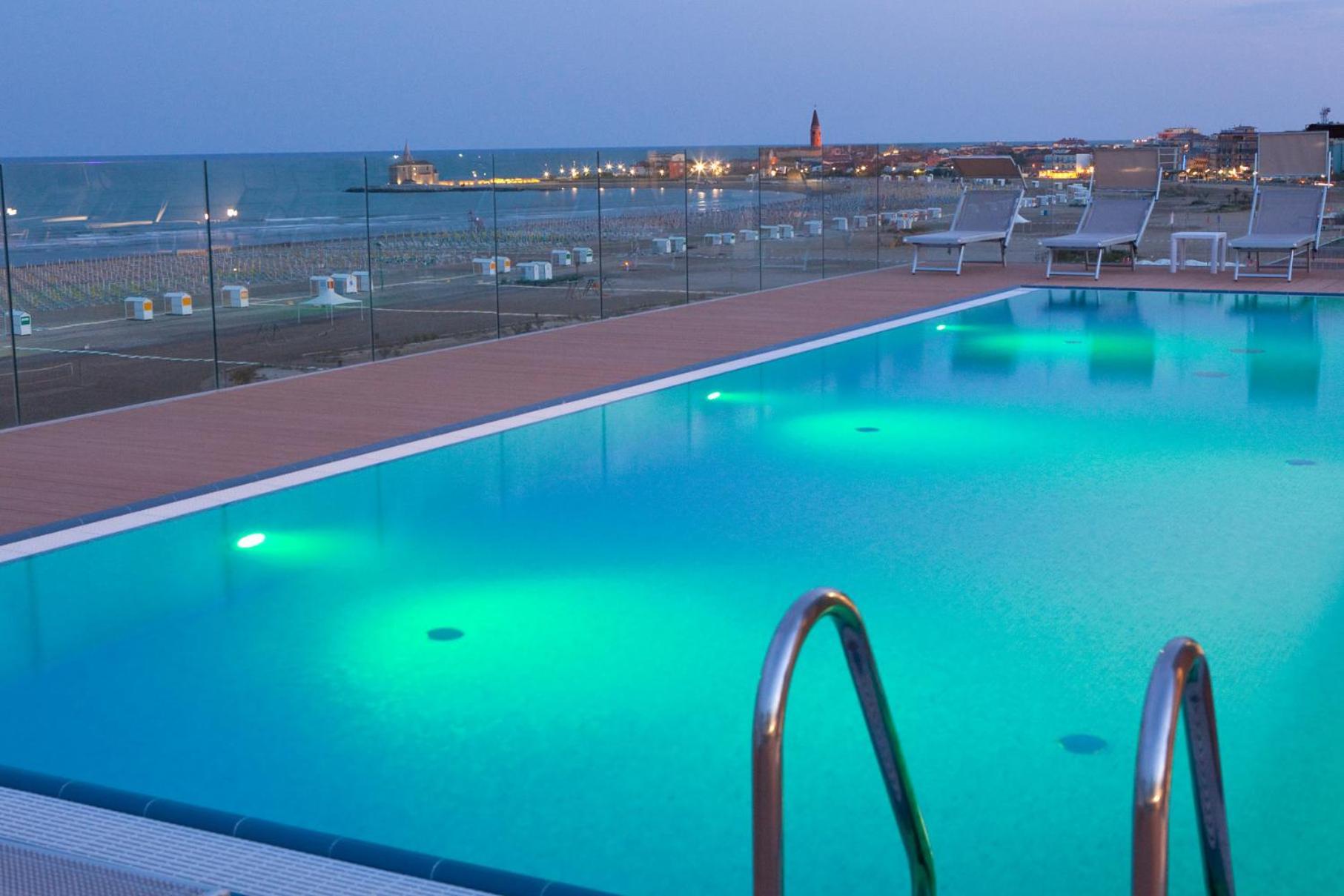 Hotel Monaco Caorle Exterior foto