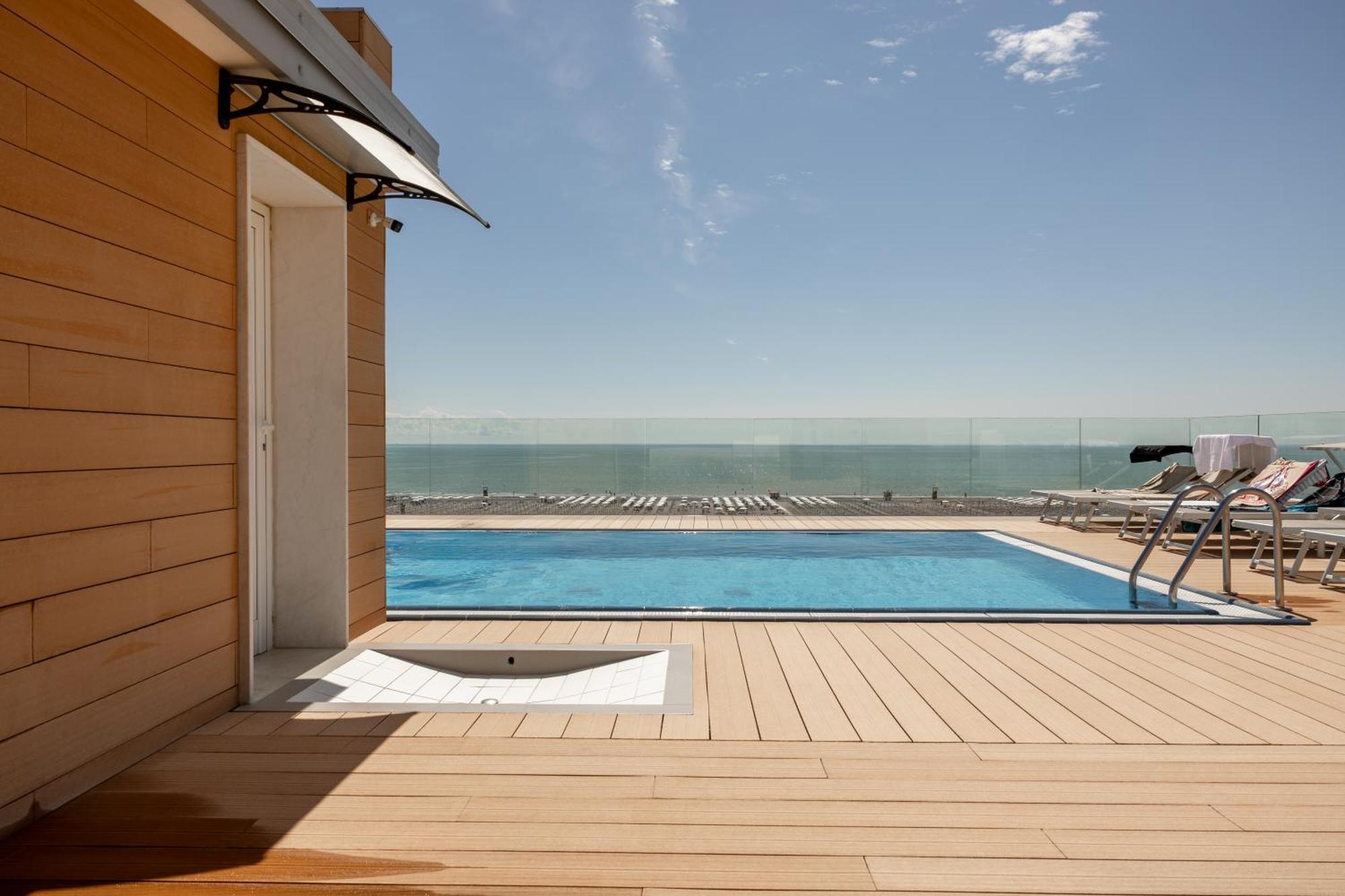 Hotel Monaco Caorle Exterior foto