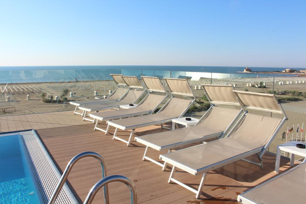Hotel Monaco Caorle Exterior foto